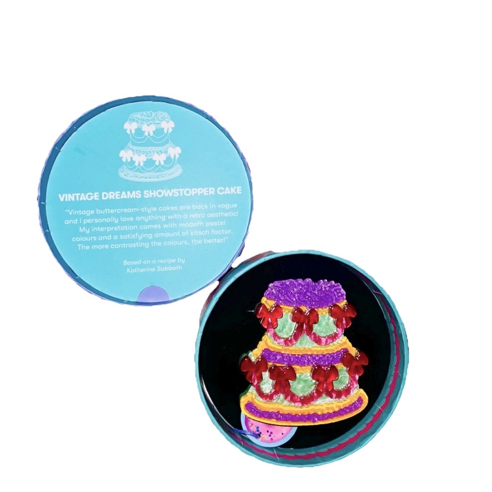 NWT Erstwilder Vintage Dreams Showstopper Cake Brooch